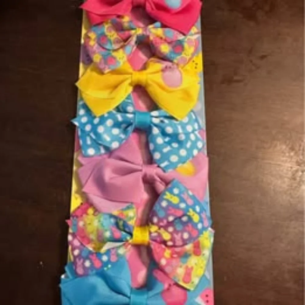 Peeps Hair bows - 7 included - new
